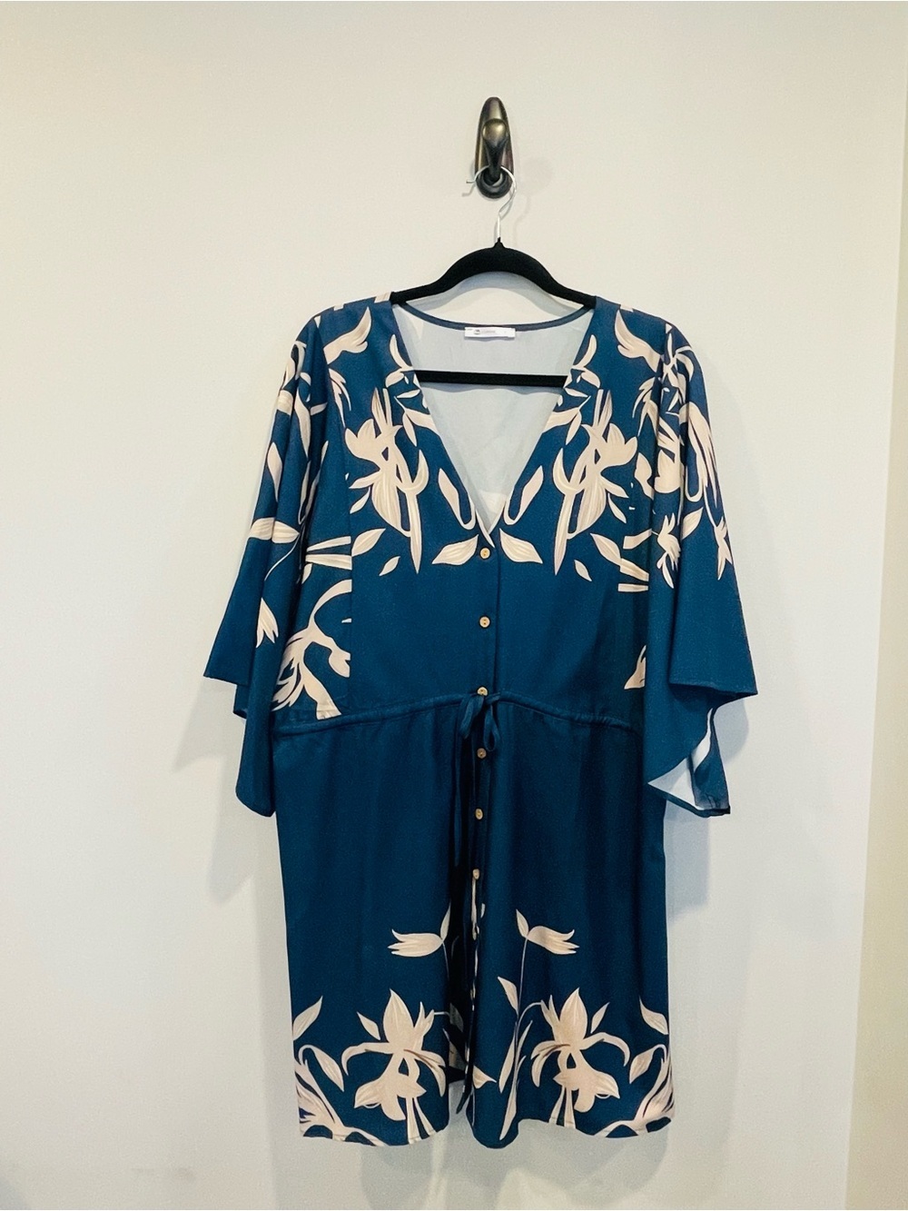 Cupshe Blue Floral V-Neck Button-Front Cover-Up Dress - Picture 2 of 10